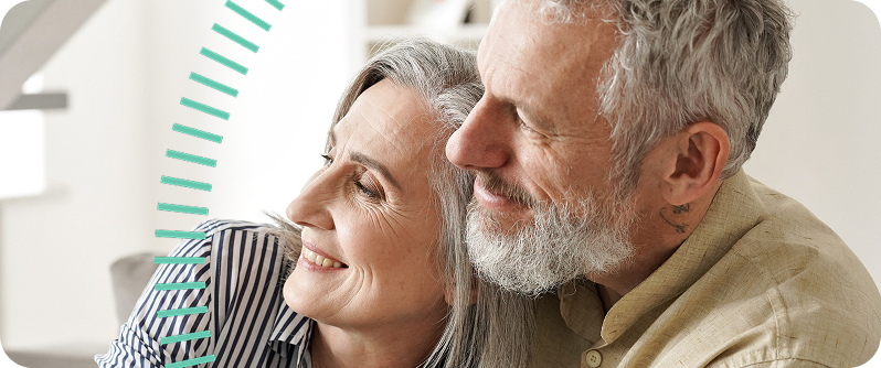 תמונת אוירה של זוג נאנחים אחד על השניה